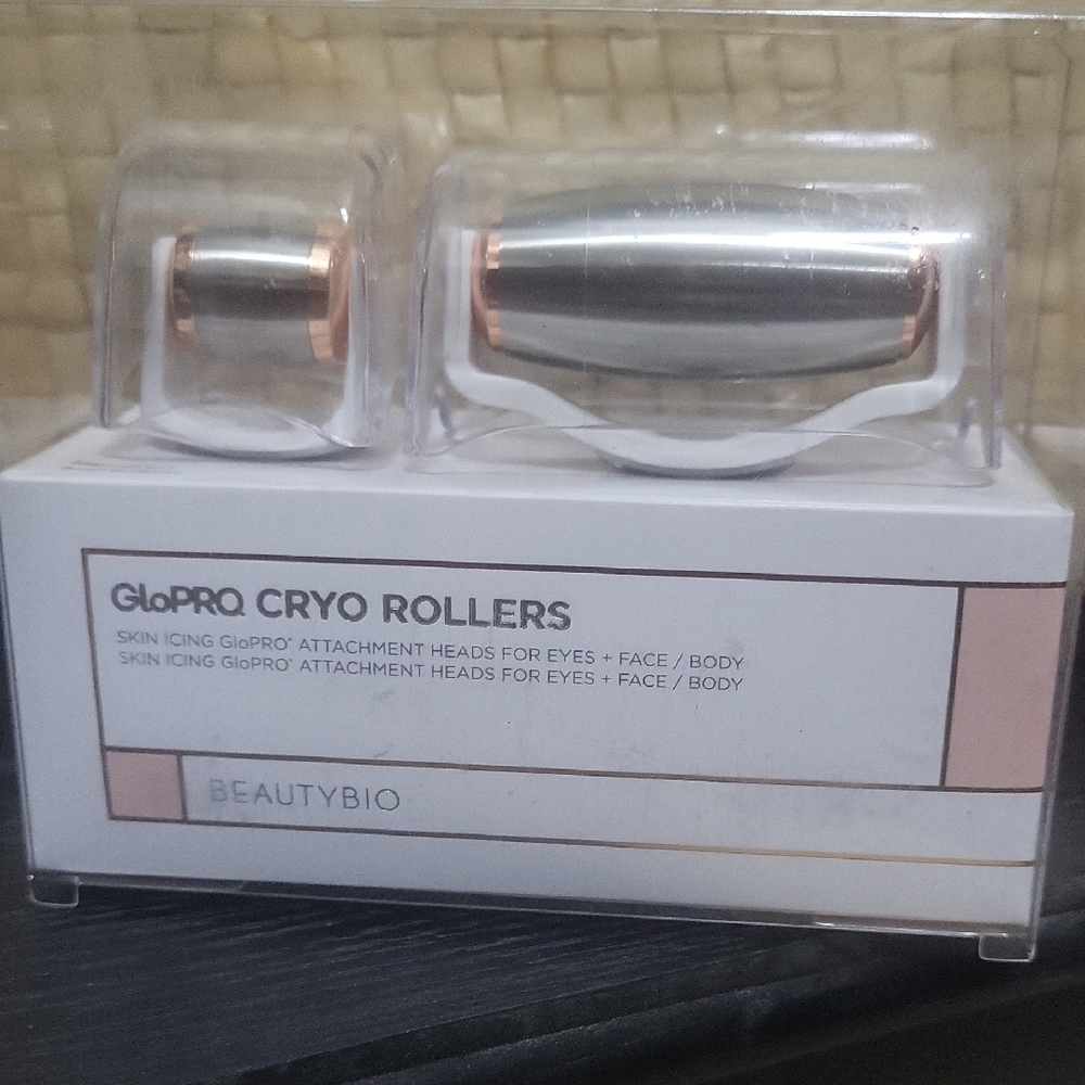 BeautyBio GloPRO Cryo Rollers - Silver and Rose Gold
